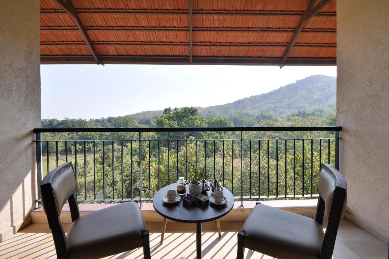 Bhanu The Fern Forest Resort & Spa, Jambughoda Eksteriør billede