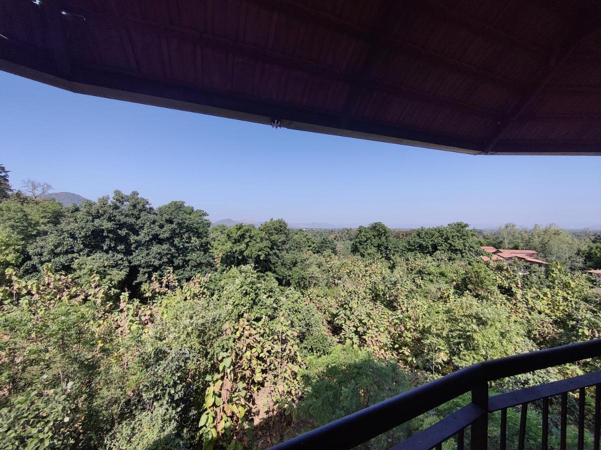 Bhanu The Fern Forest Resort & Spa, Jambughoda Eksteriør billede